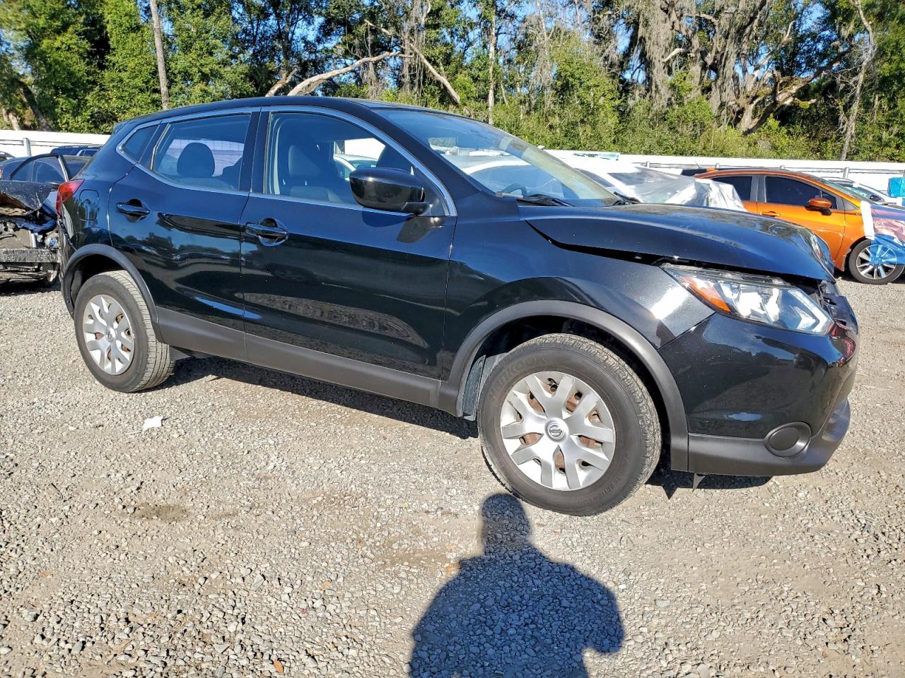 2019 NISSAN ROGUE SPORT S photo 4