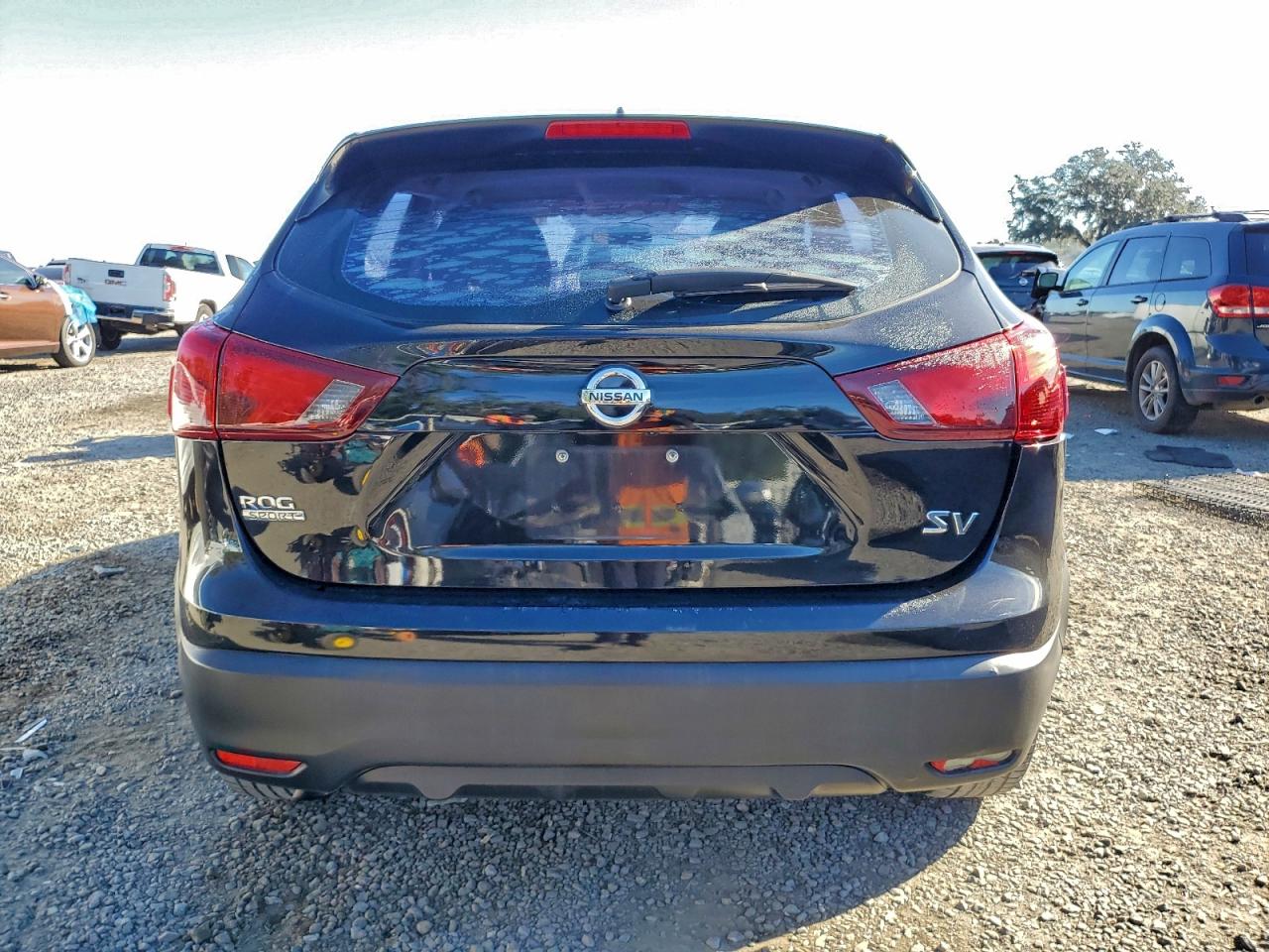 2019 NISSAN ROGUE SPORT S photo 6