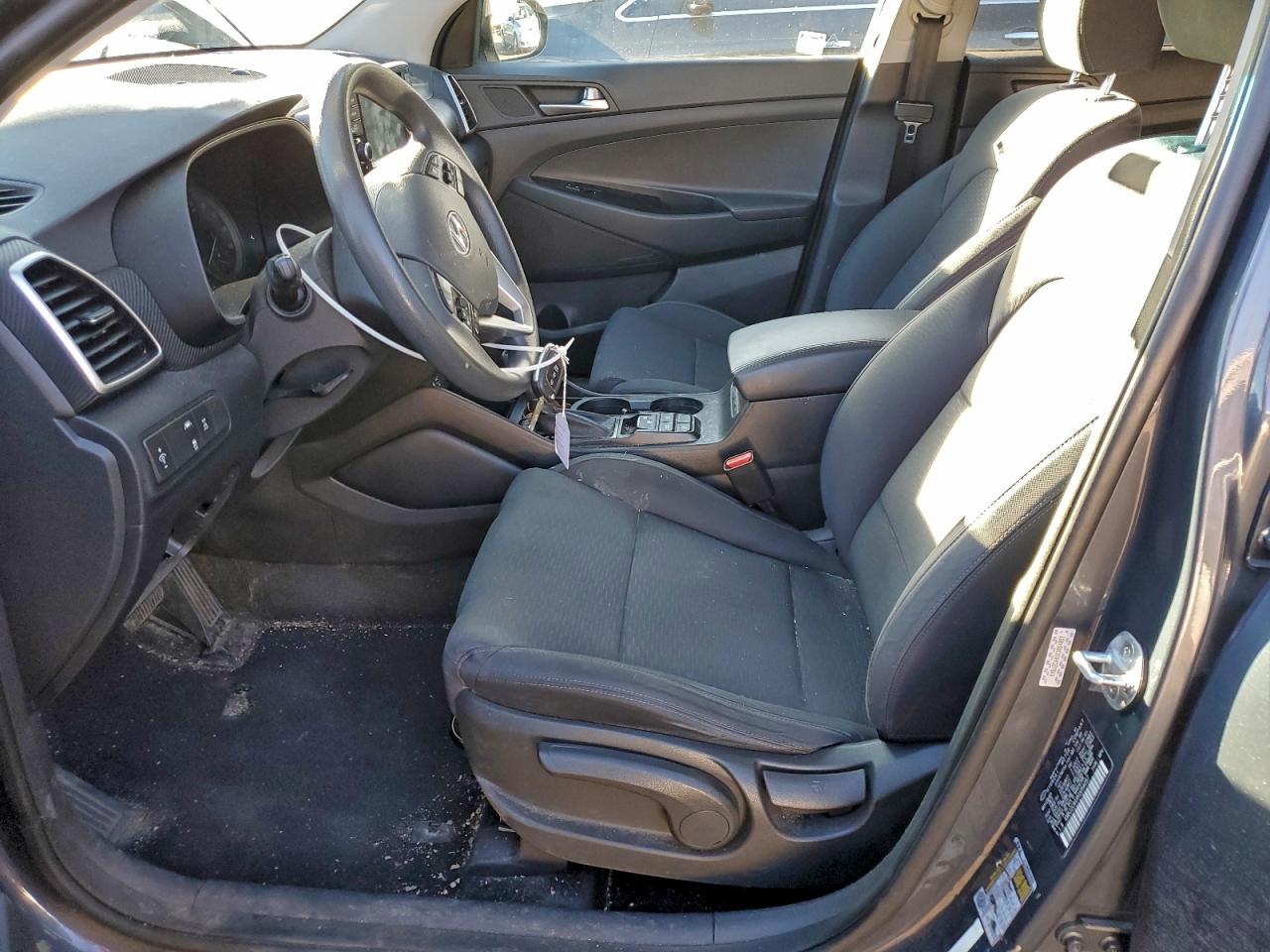 2019 HYUNDAI TUCSON SE photo 7