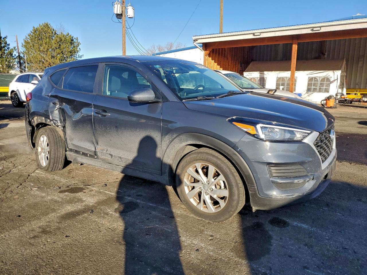 2019 HYUNDAI TUCSON SE photo 4