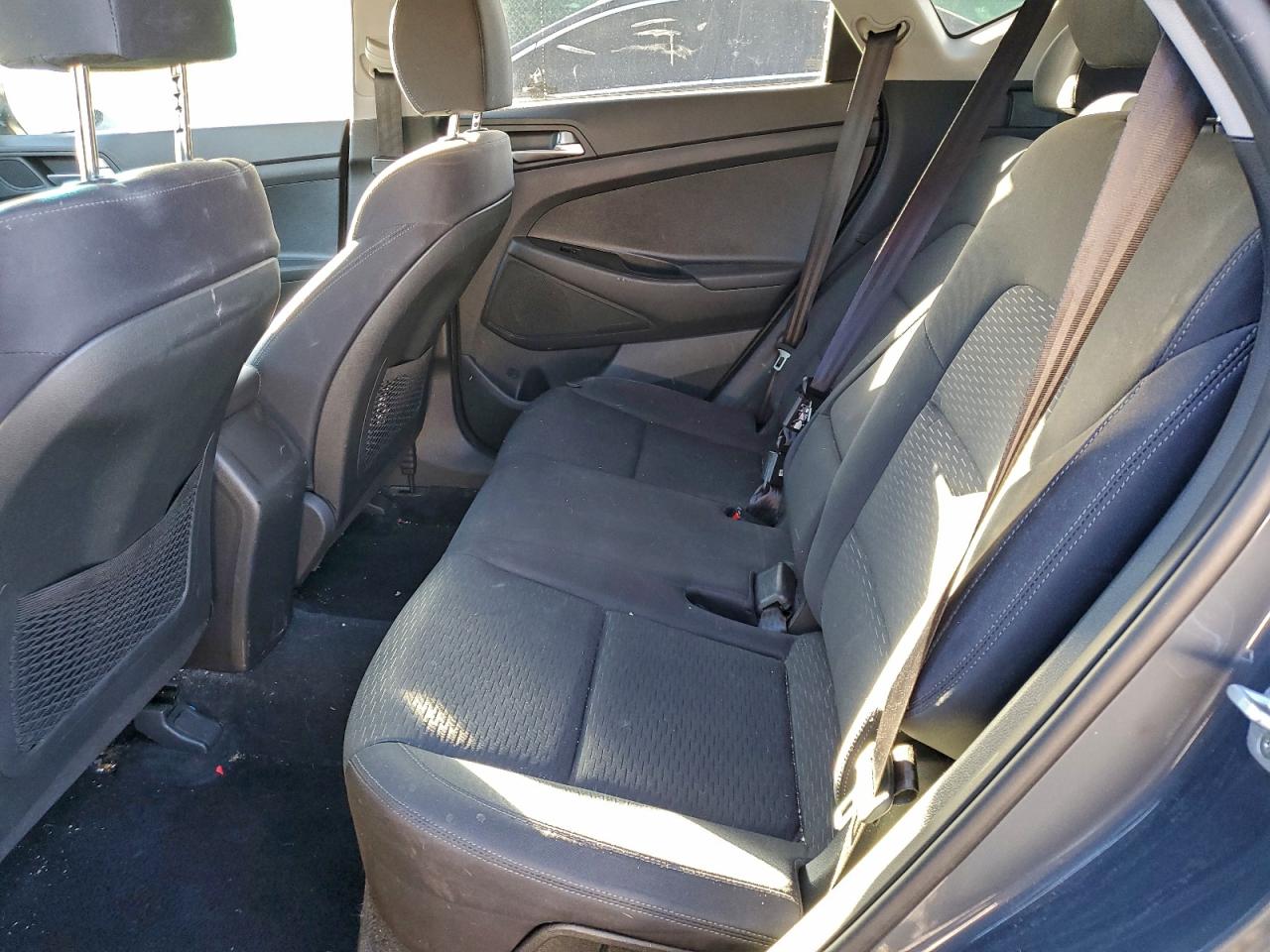 2019 HYUNDAI TUCSON SE photo 11