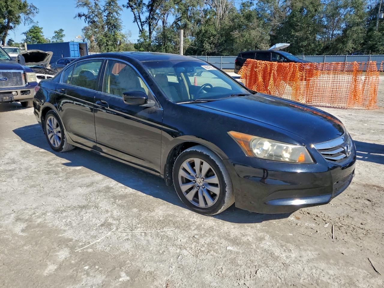 2011 HONDA ACCORD EXL photo 4
