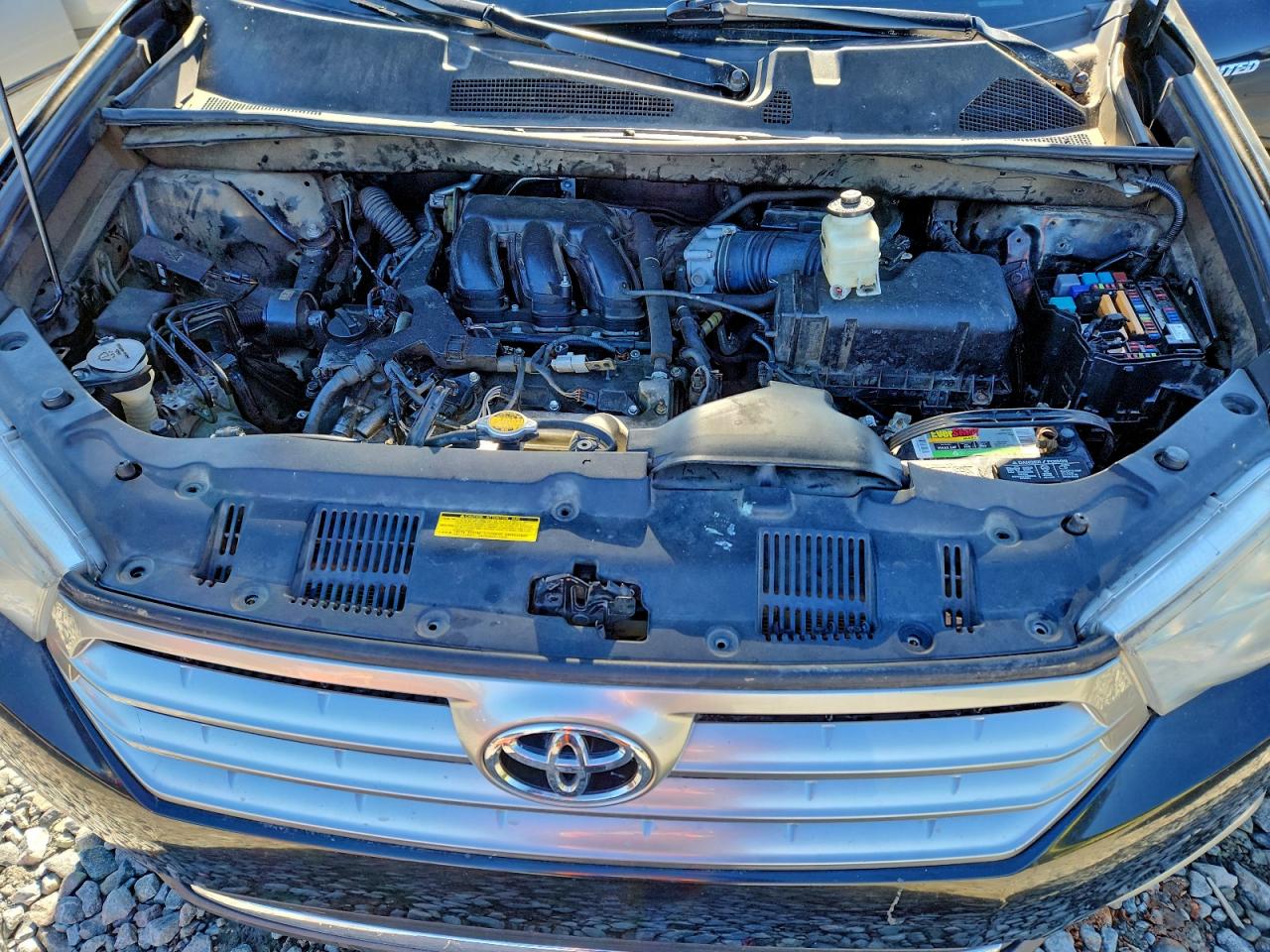 2013 TOYOTA HIGHLANDER LIMITED photo 12