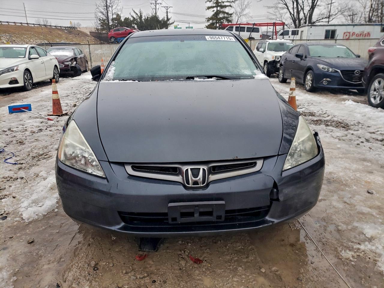 2004 HONDA ACCORD LX photo 5