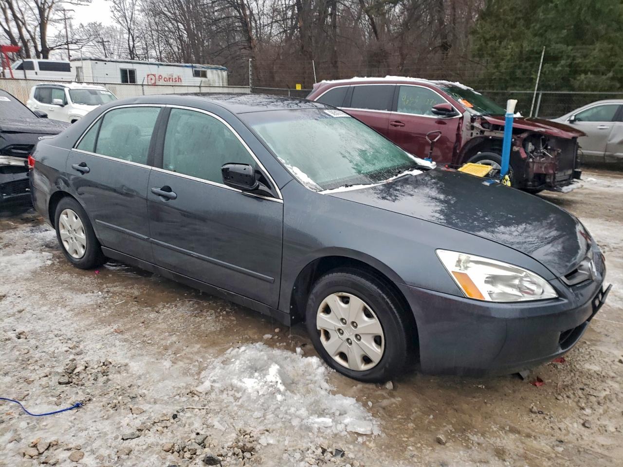 2004 HONDA ACCORD LX photo 4