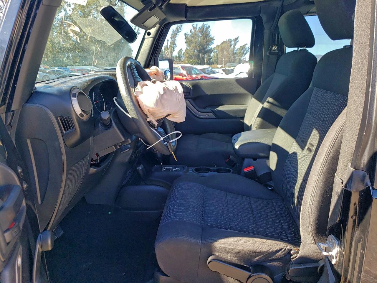 2012 JEEP WRANGLER SPORT photo 7