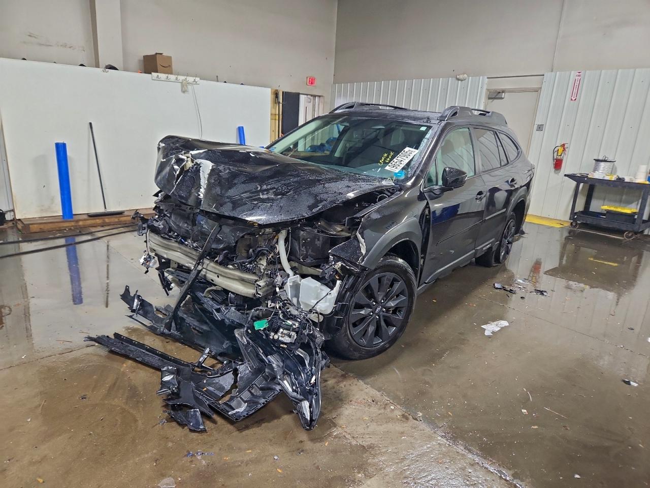 2025 SUBARU OUTBACK