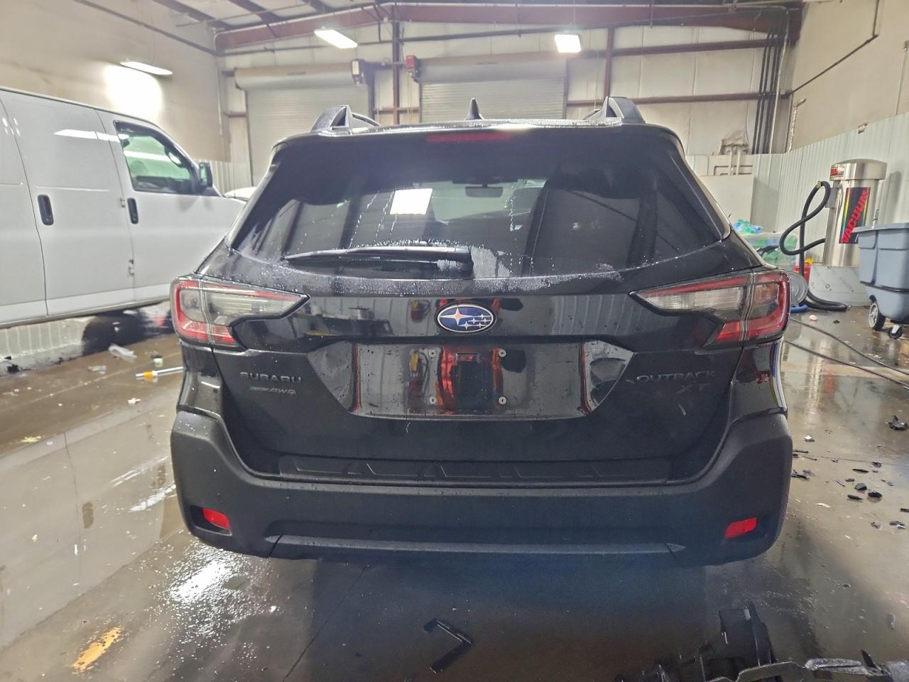 2025 SUBARU OUTBACK ONYX EDITION XT photo 6