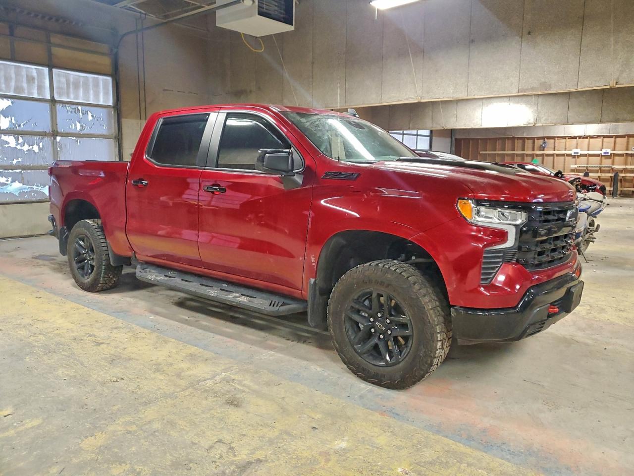 2024 CHEVROLET SILVERADO K1500 LT TRAIL BOSS photo 4