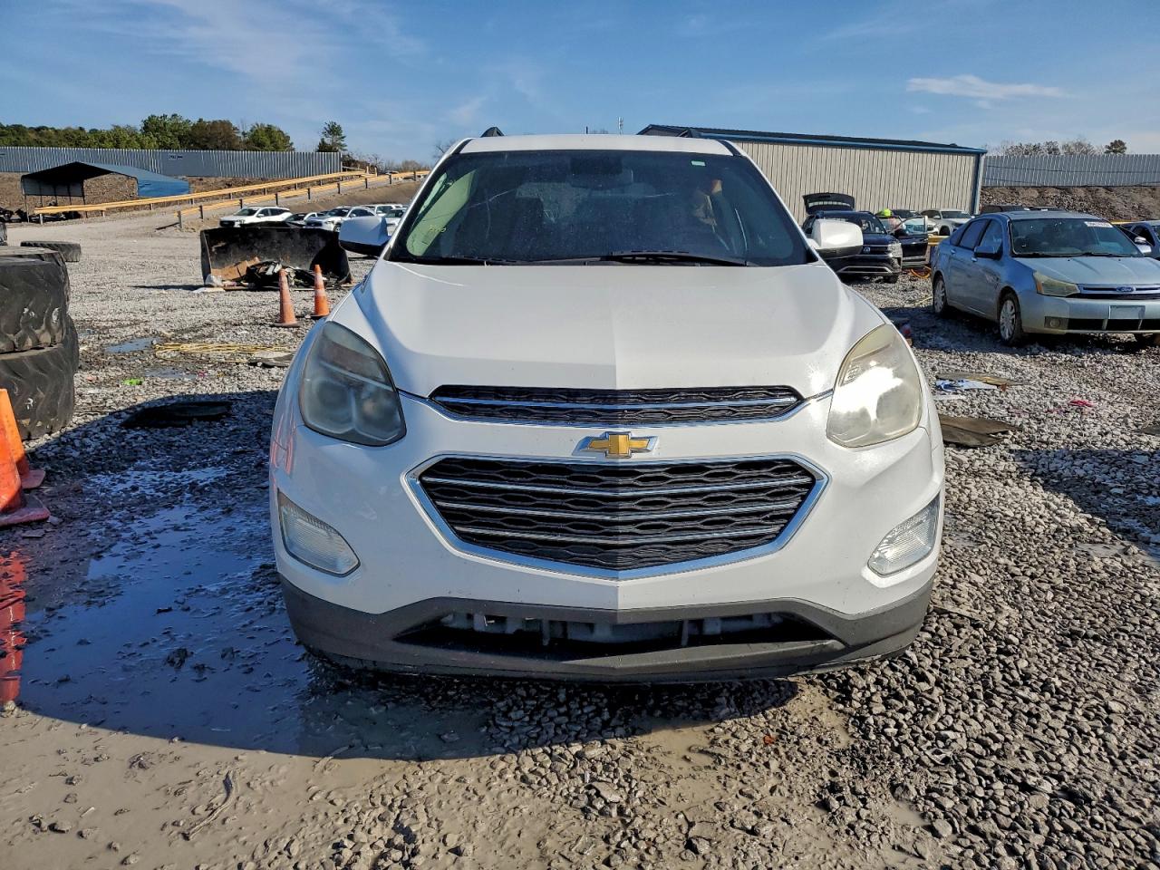 2017 CHEVROLET EQUINOX LT photo 5