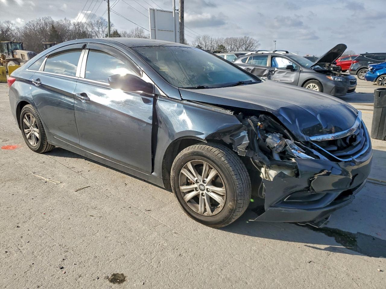 2013 HYUNDAI SONATA GLS photo 4
