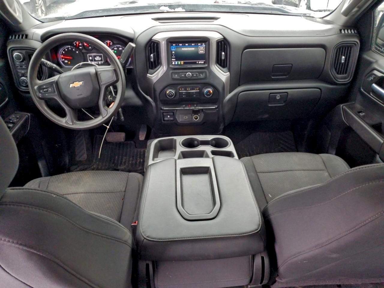 2020 CHEVROLET SILVERADO K1500 CUSTOM photo 8