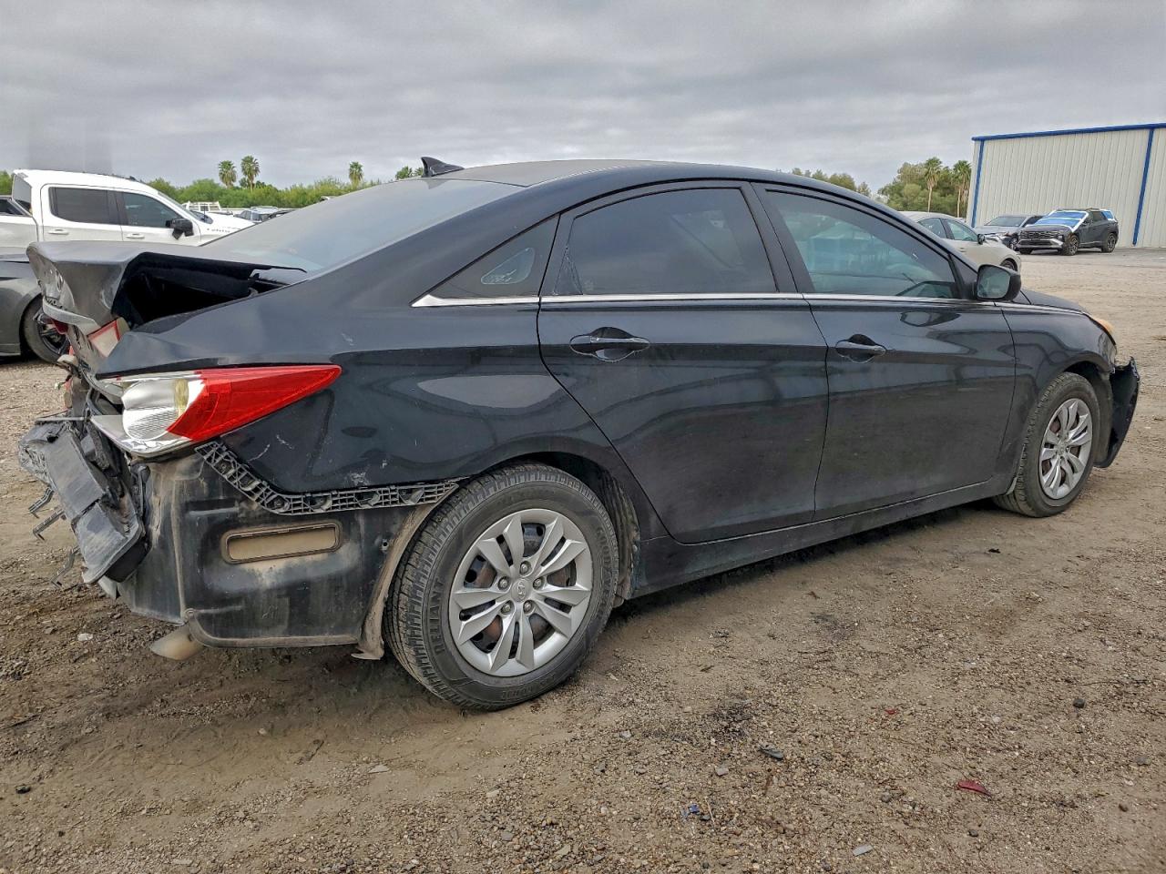 2013 HYUNDAI SONATA GLS photo 3