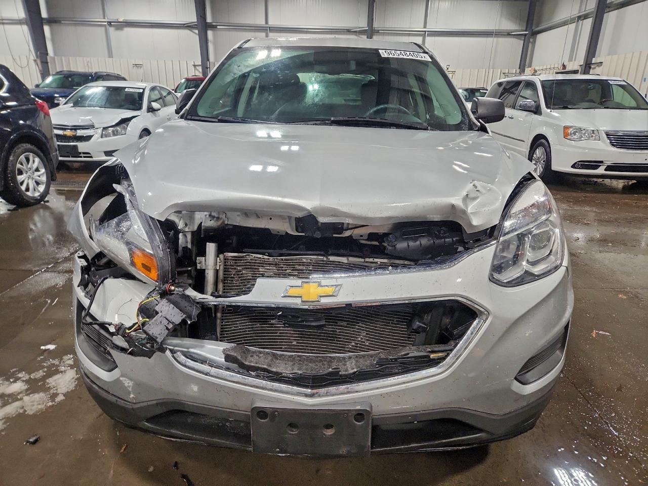 2017 CHEVROLET EQUINOX LS photo 5