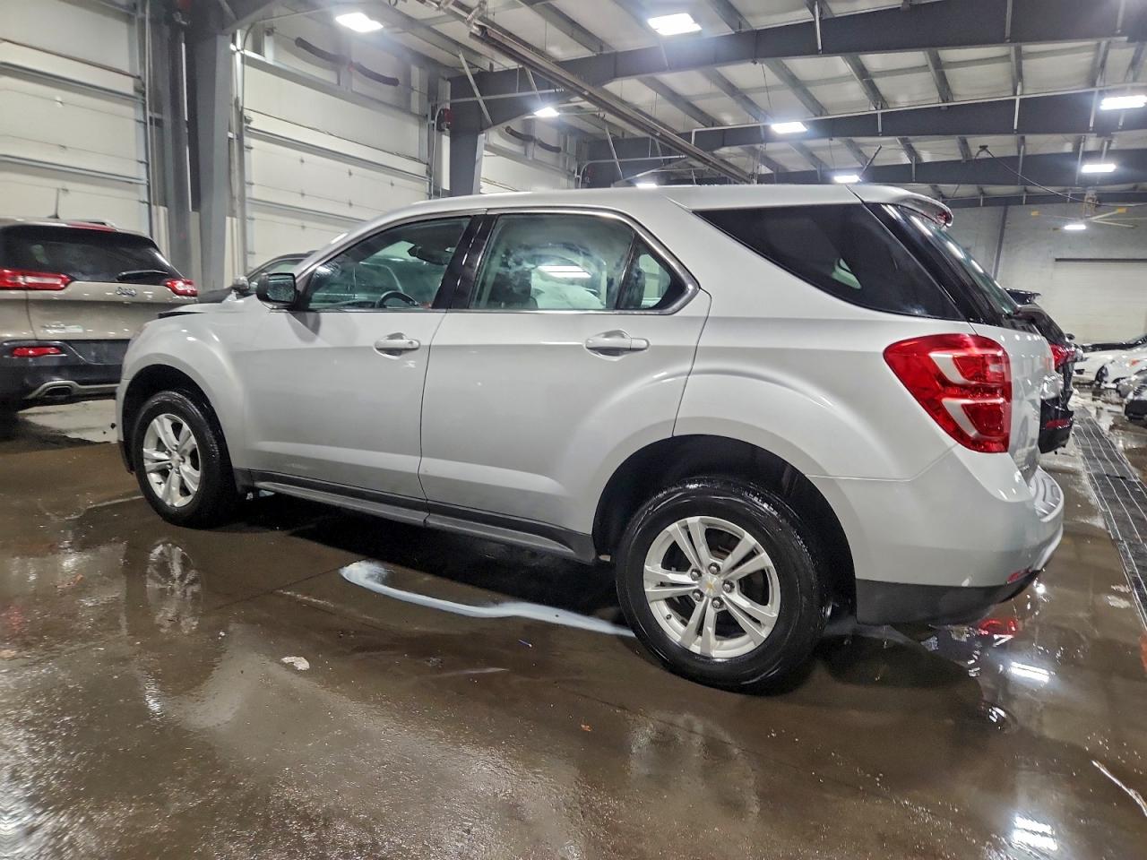 2017 CHEVROLET EQUINOX LS photo 2