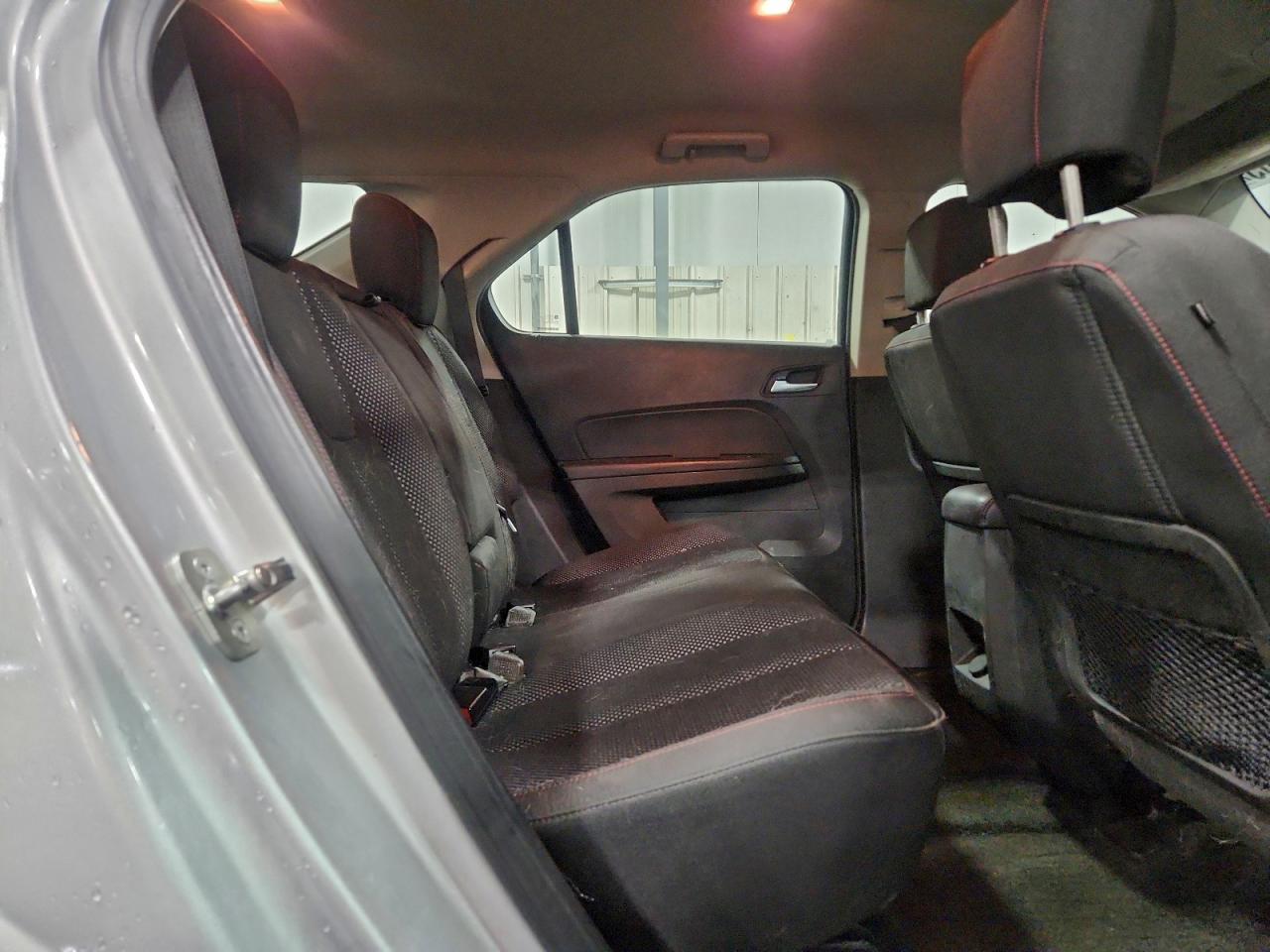 2017 CHEVROLET EQUINOX LS photo 11