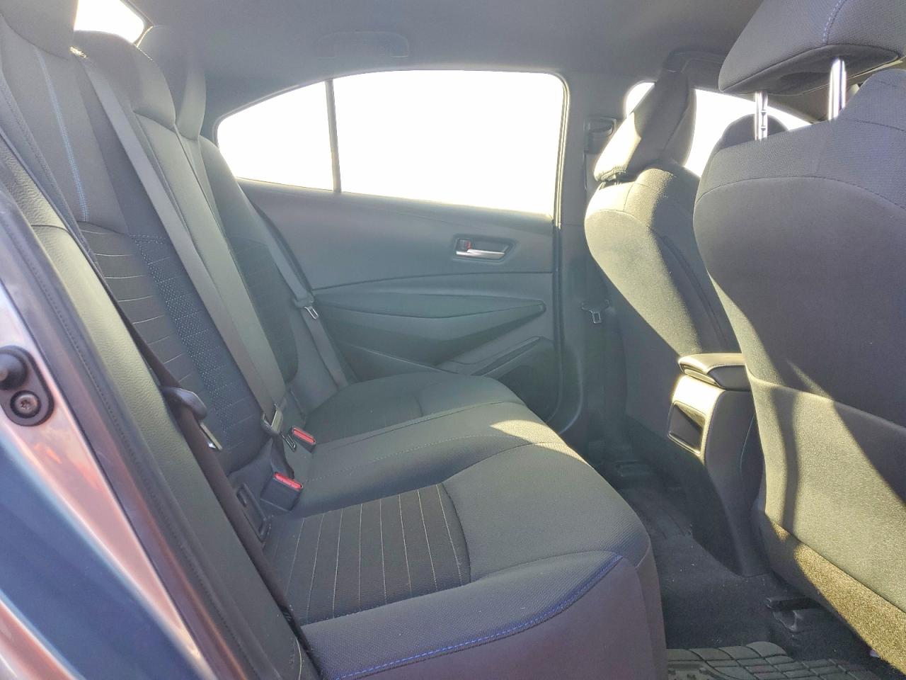 2021 TOYOTA COROLLA SE photo 10