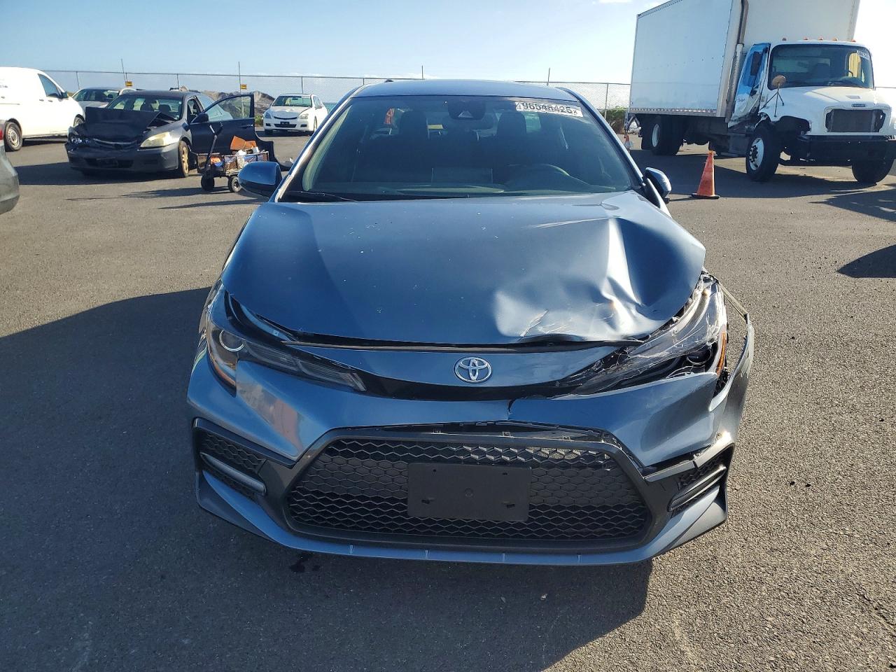 2021 TOYOTA COROLLA SE photo 5