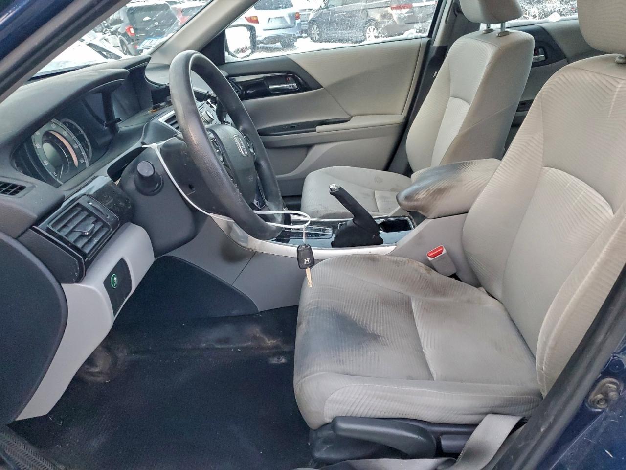 2016 HONDA ACCORD LX photo 7