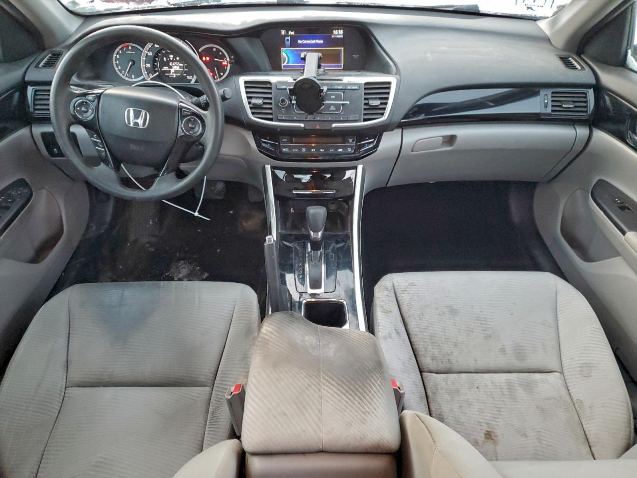 2016 HONDA ACCORD LX photo 8