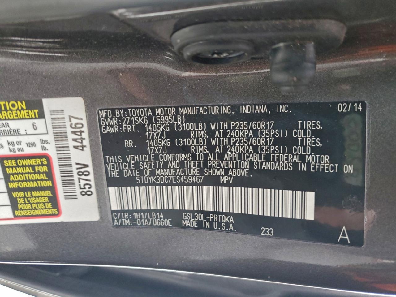 2014 TOYOTA SIENNA XLE photo 13