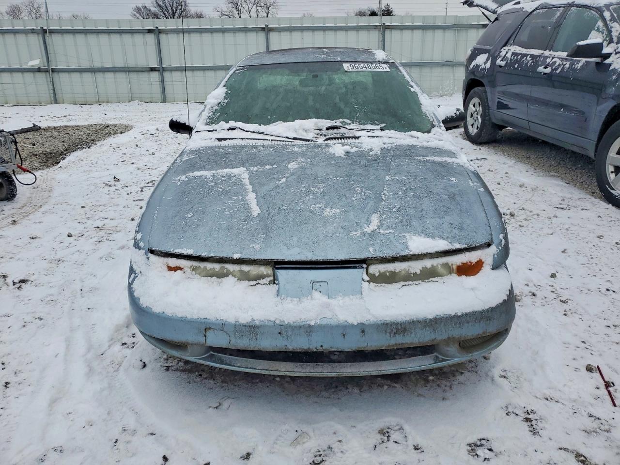 2002 SATURN SL1 photo 5