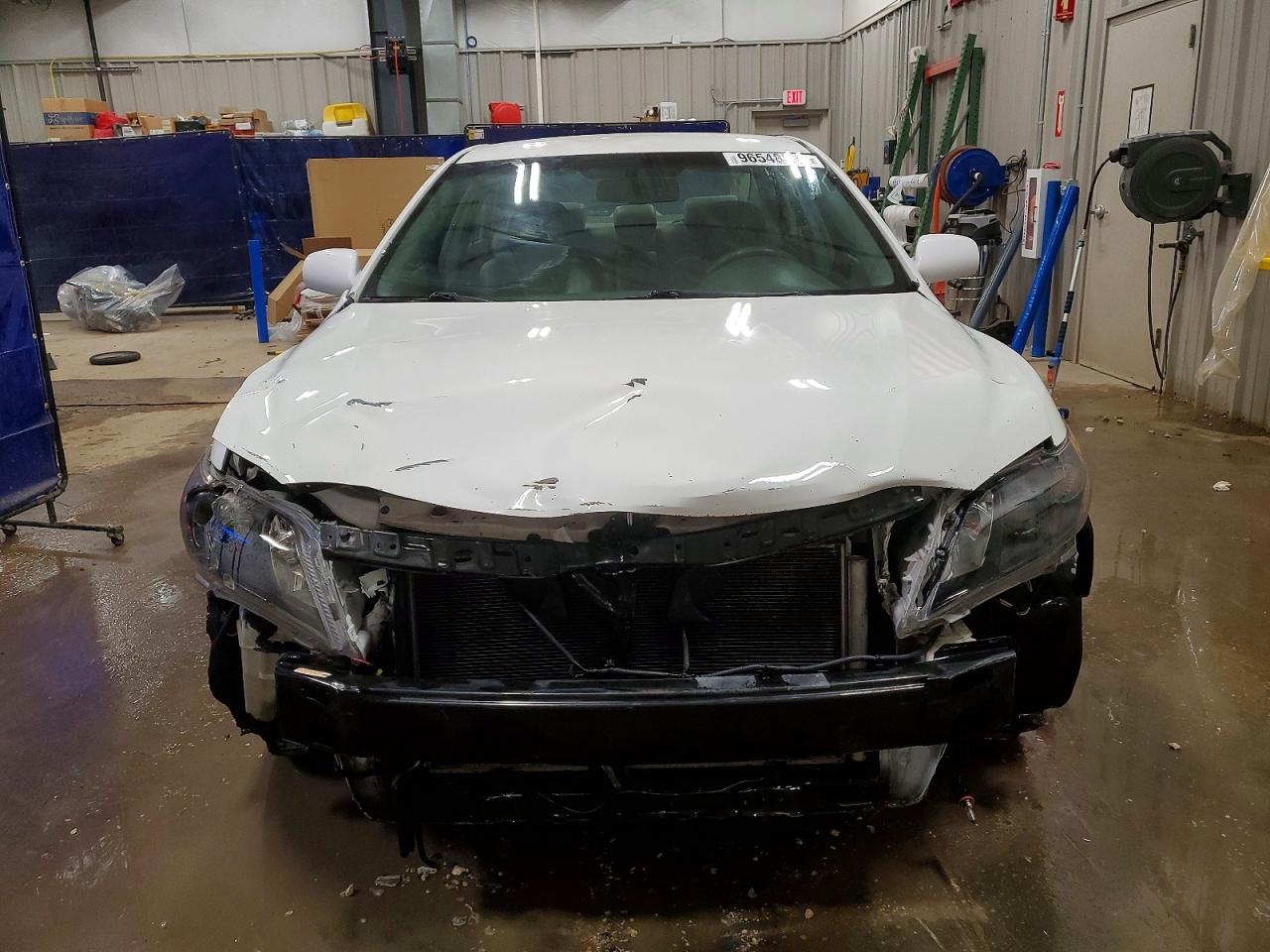 2009 TOYOTA CAMRY BASE photo 5