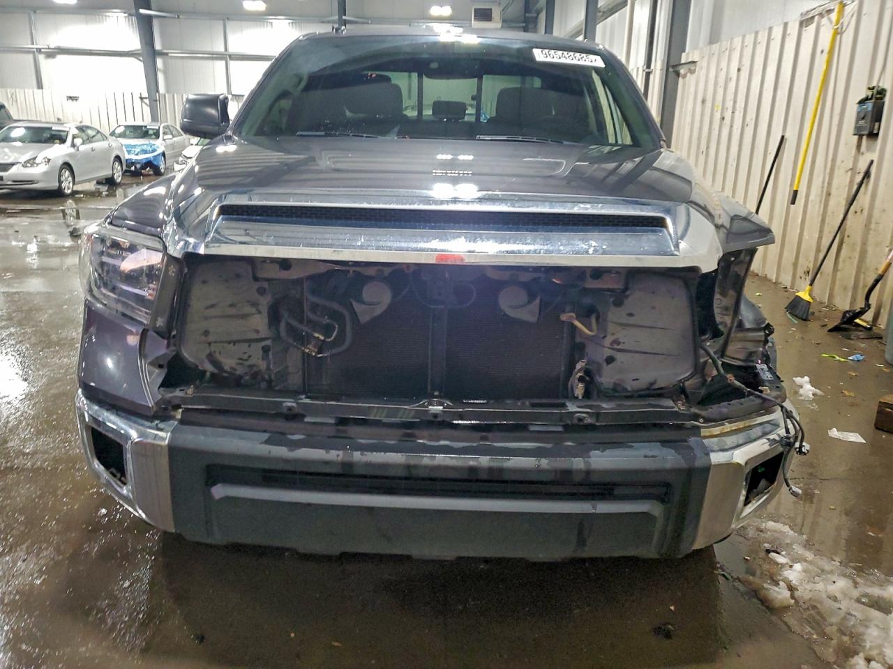 2018 TOYOTA TUNDRA DOUBLE CAB SR photo 5