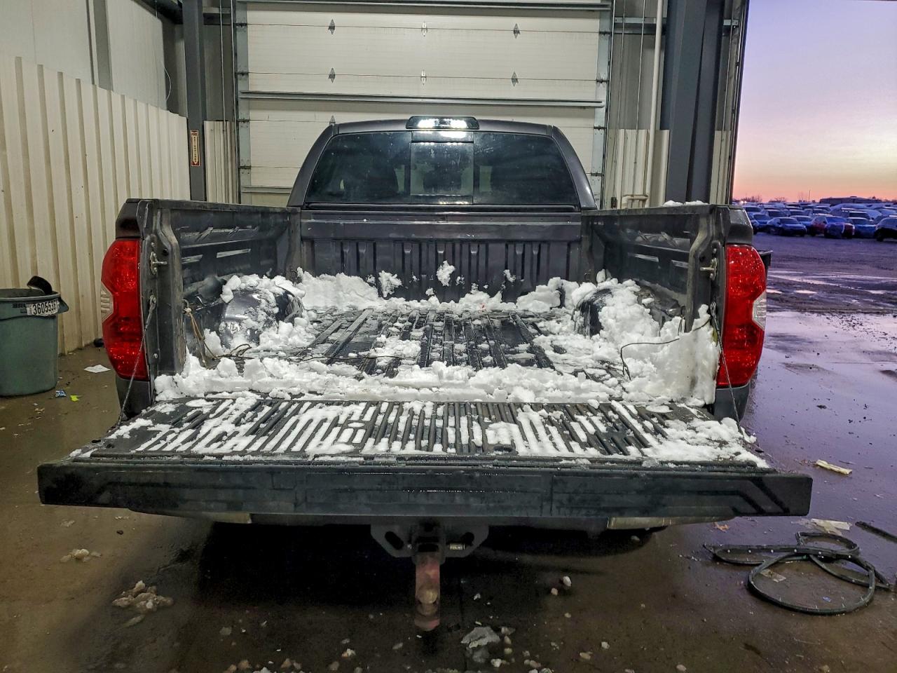 2018 TOYOTA TUNDRA DOUBLE CAB SR photo 6