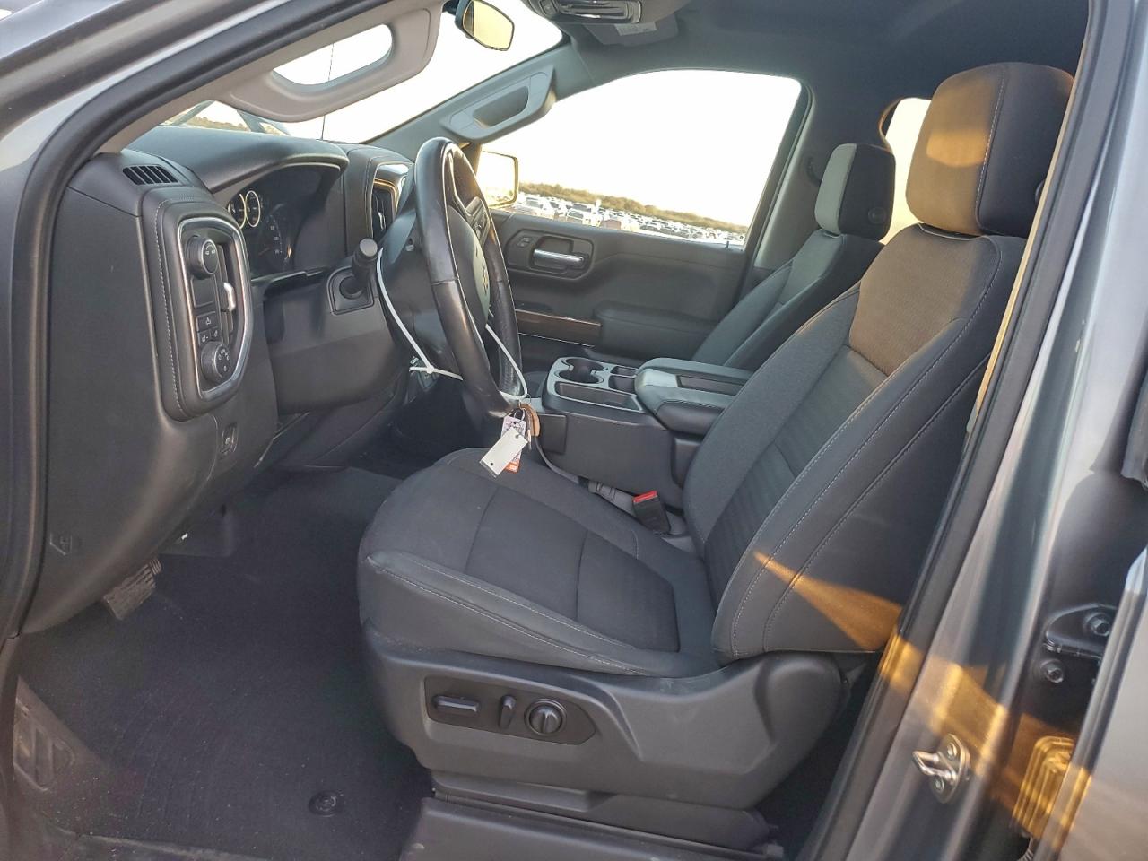 2021 CHEVROLET SILVERADO C1500 LT photo 7