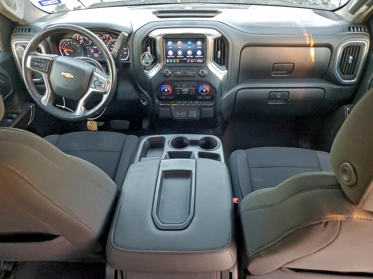 2021 CHEVROLET SILVERADO C1500 LT photo 8