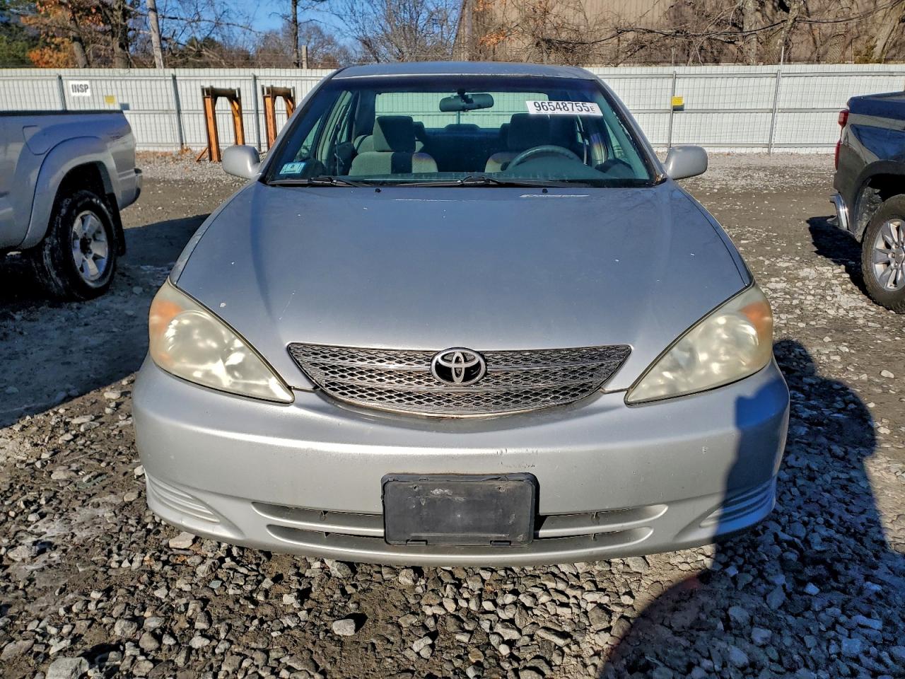 2002 TOYOTA CAMRY LE photo 5