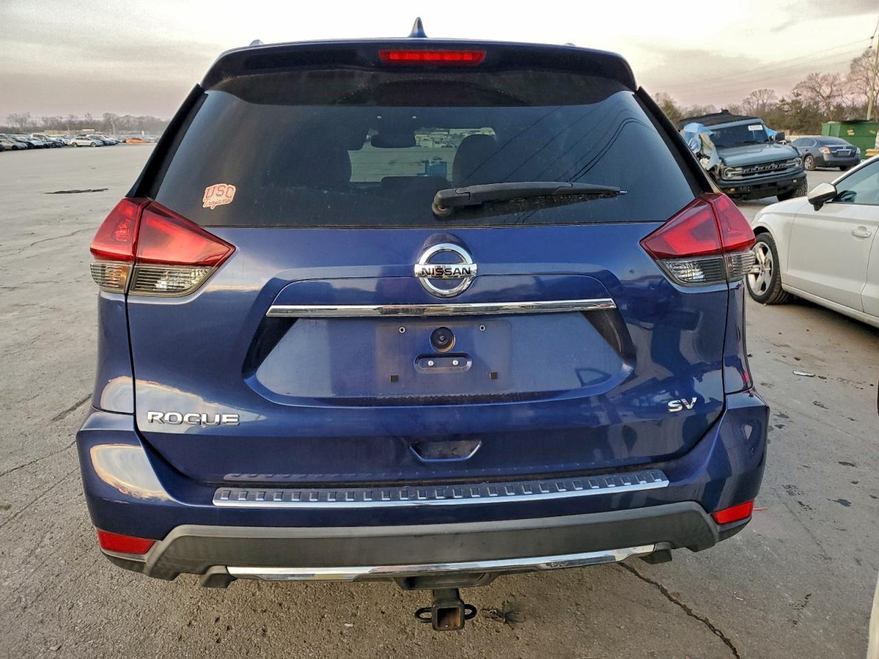 2018 NISSAN ROGUE S photo 6