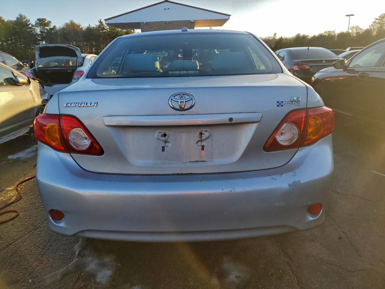 2010 TOYOTA COROLLA BASE photo 6