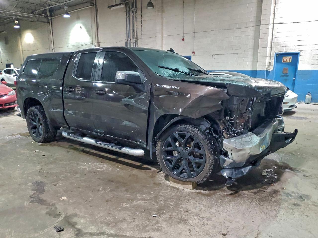 2019 CHEVROLET SILVERADO K1500 LT photo 4