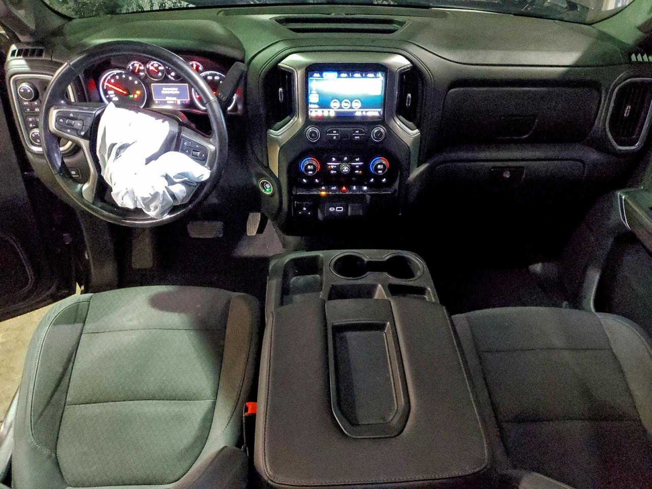 2019 CHEVROLET SILVERADO K1500 LT photo 8