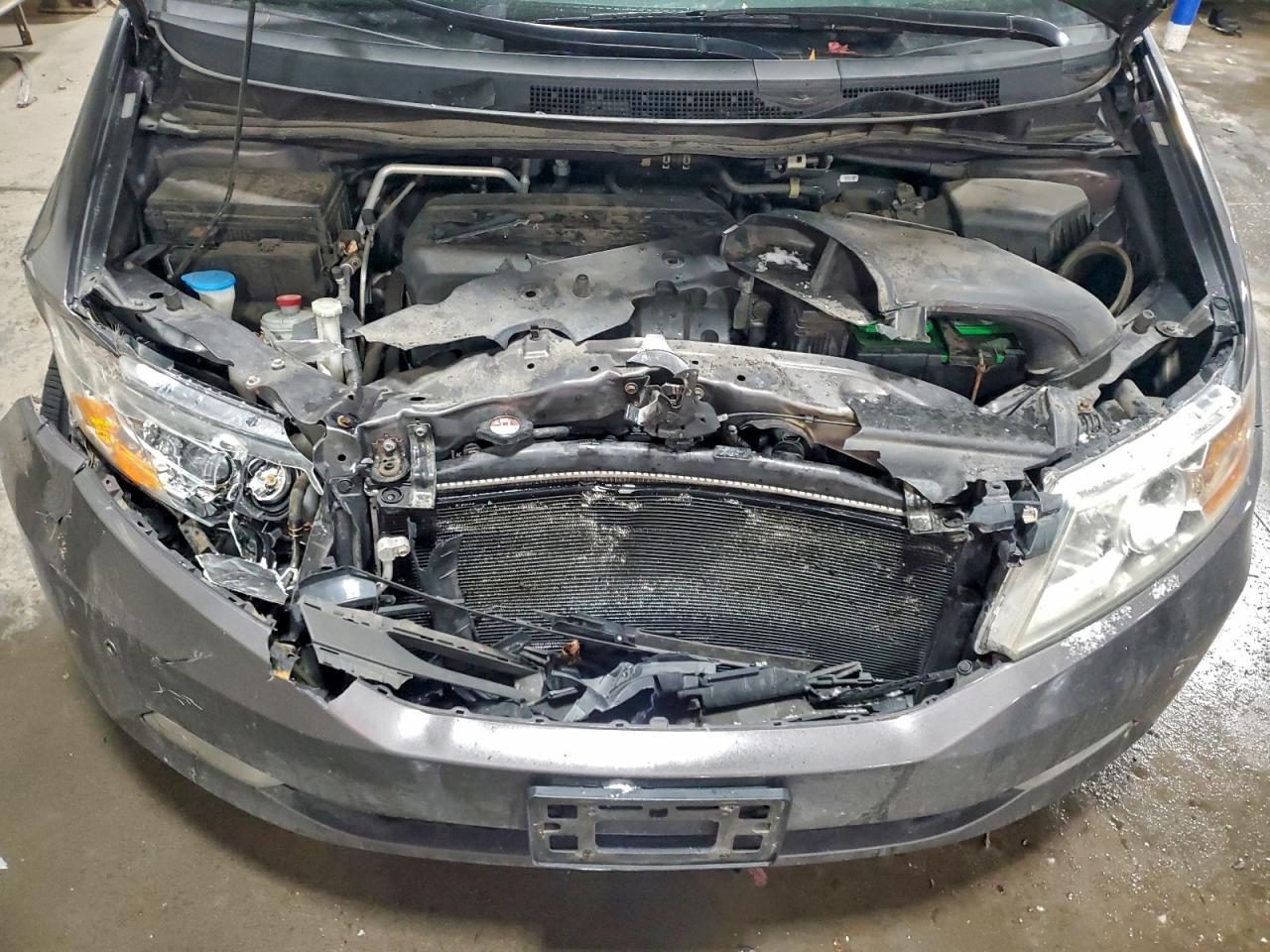 2012 HONDA ODYSSEY TOURING photo 12