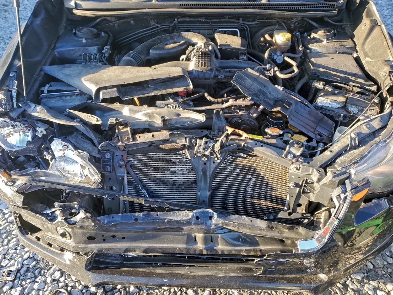 2015 SUBARU IMPREZA photo 11