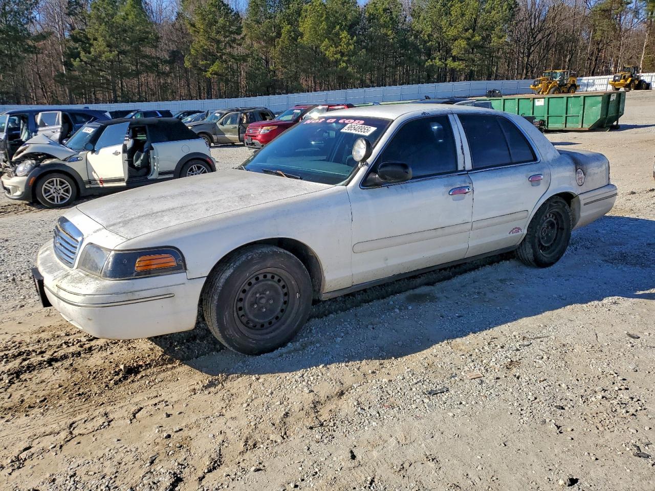 1998 FORD CROWN VICTORIA POLICE INTERCEPTOR — FRONT END damage — photo 1