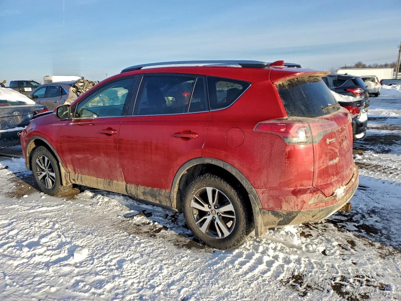 2017 TOYOTA RAV4 XLE photo 2