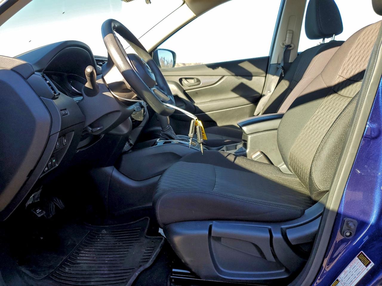 2020 NISSAN ROGUE S photo 7