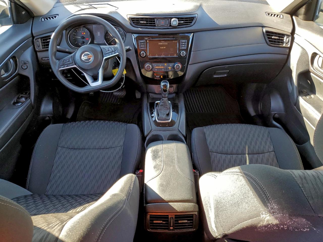 2020 NISSAN ROGUE S photo 8