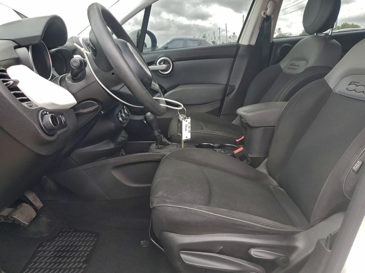 2016 FIAT 500X POP photo 13
