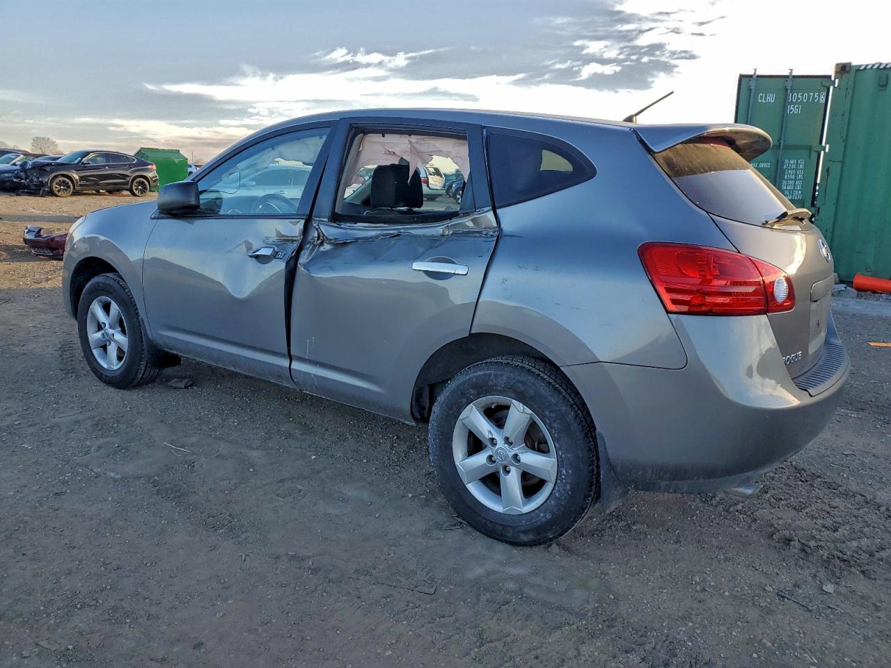 2010 NISSAN ROGUE S photo 3