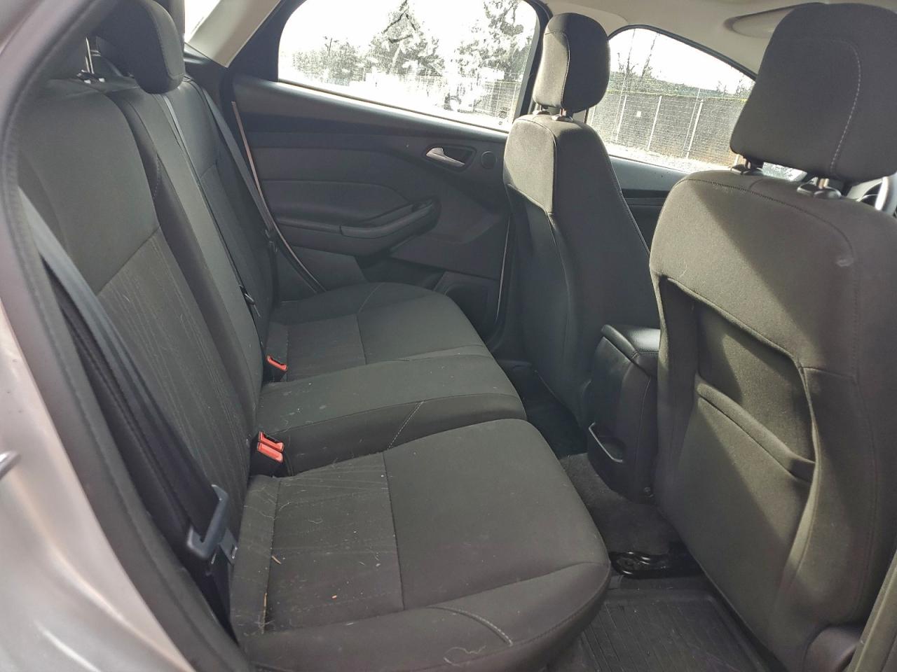 2018 FORD FOCUS SEL photo 10