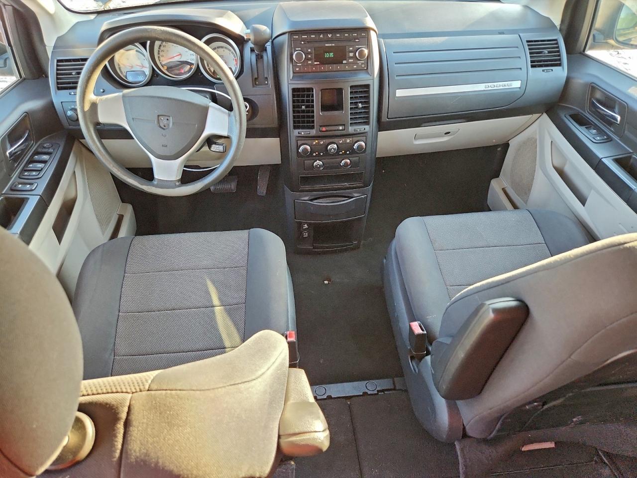 2008 DODGE GRAND CARAVAN SE photo 8