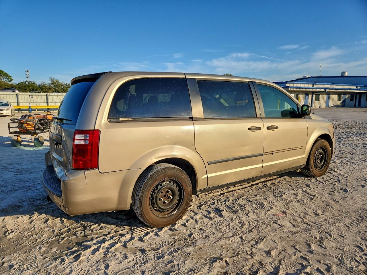 2008 DODGE GRAND CARAVAN SE photo 3