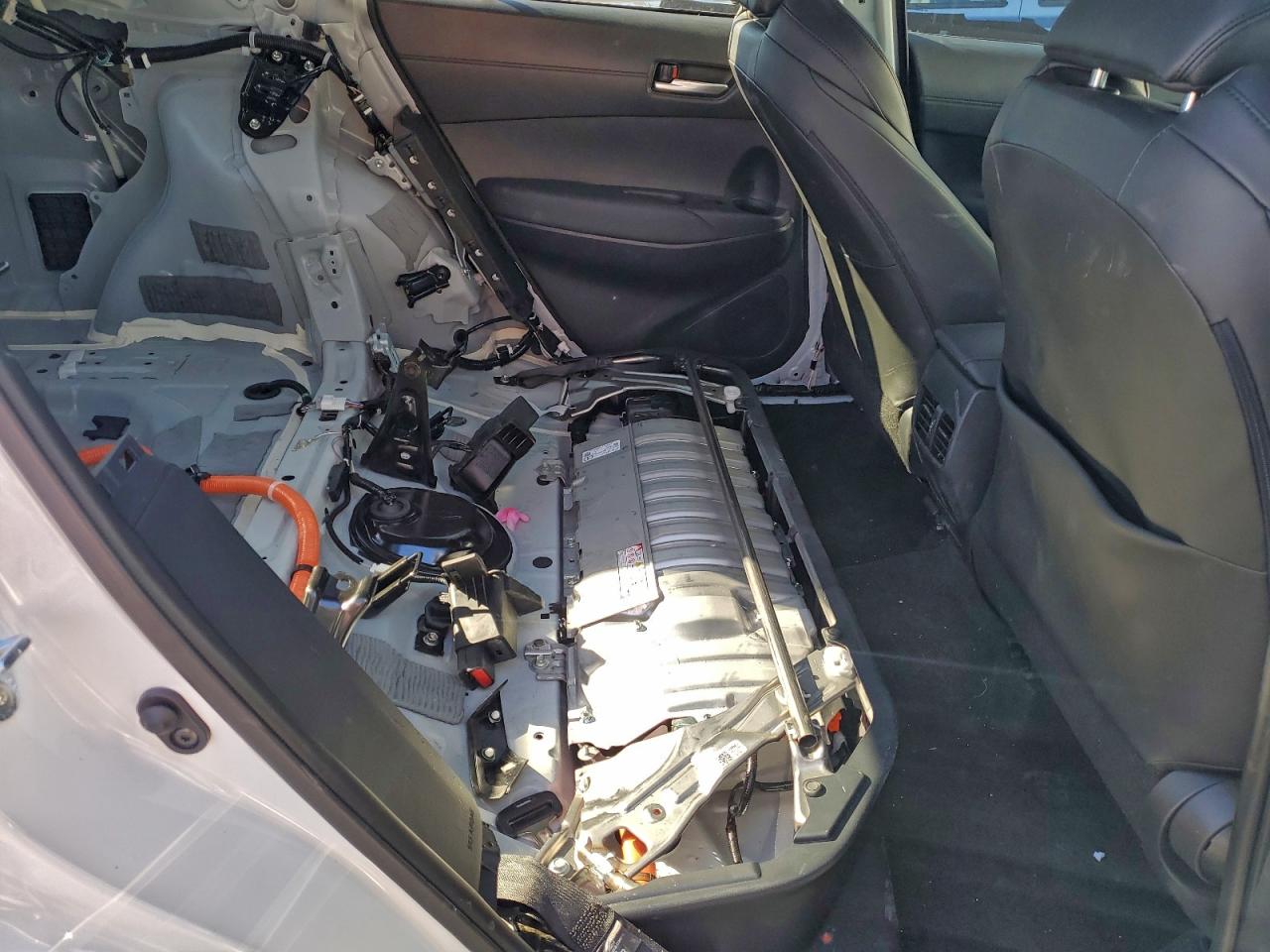 2025 TOYOTA COROLLA CROSS SE photo 10
