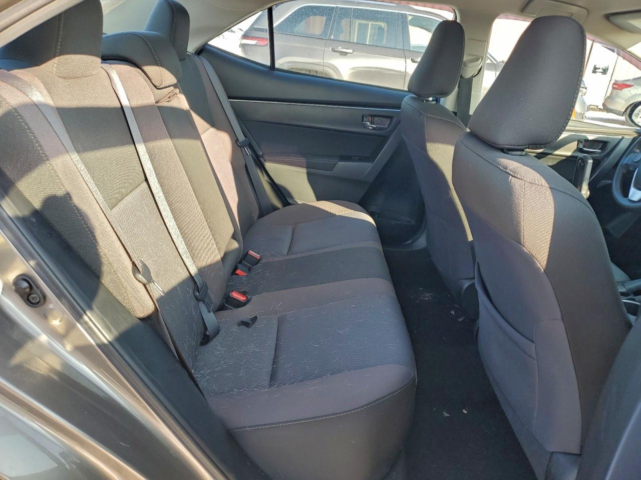 2017 TOYOTA COROLLA L photo 10