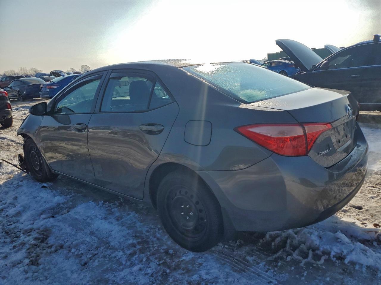 2017 TOYOTA COROLLA L photo 2